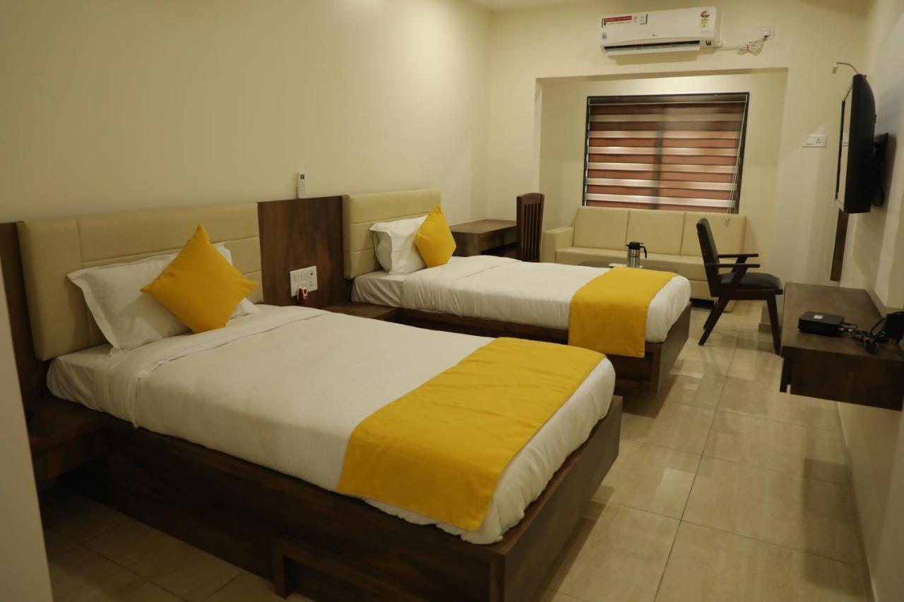 Hotel Balaji Palace 포르반다르 외부 사진