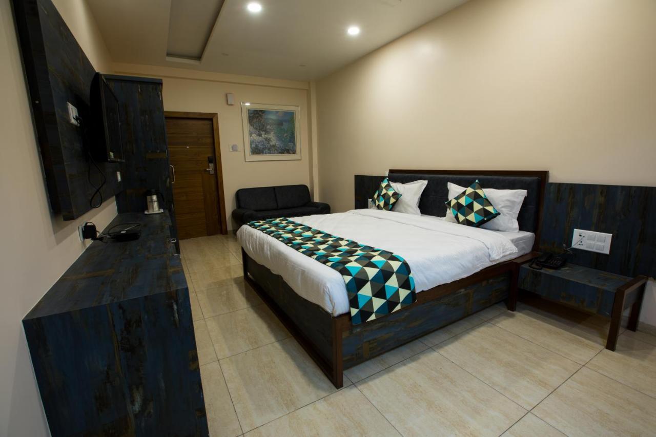 Hotel Balaji Palace 포르반다르 외부 사진
