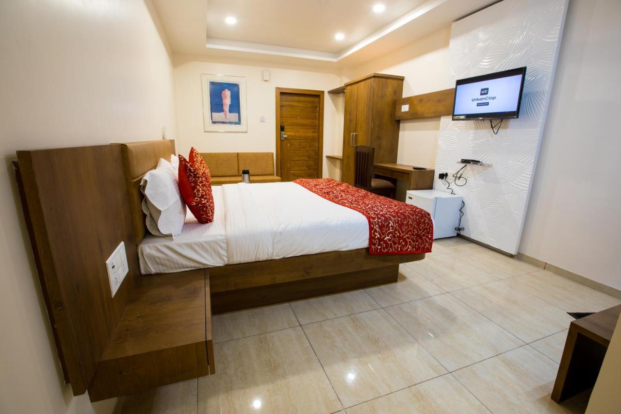 Hotel Balaji Palace 포르반다르 외부 사진